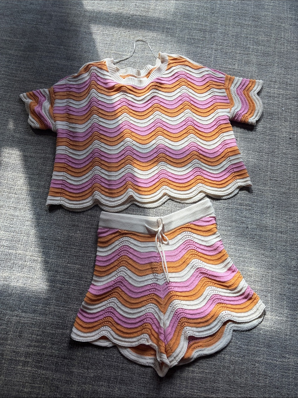 l*space Pink, Cream & Orange Knit V‑Neck Sweater